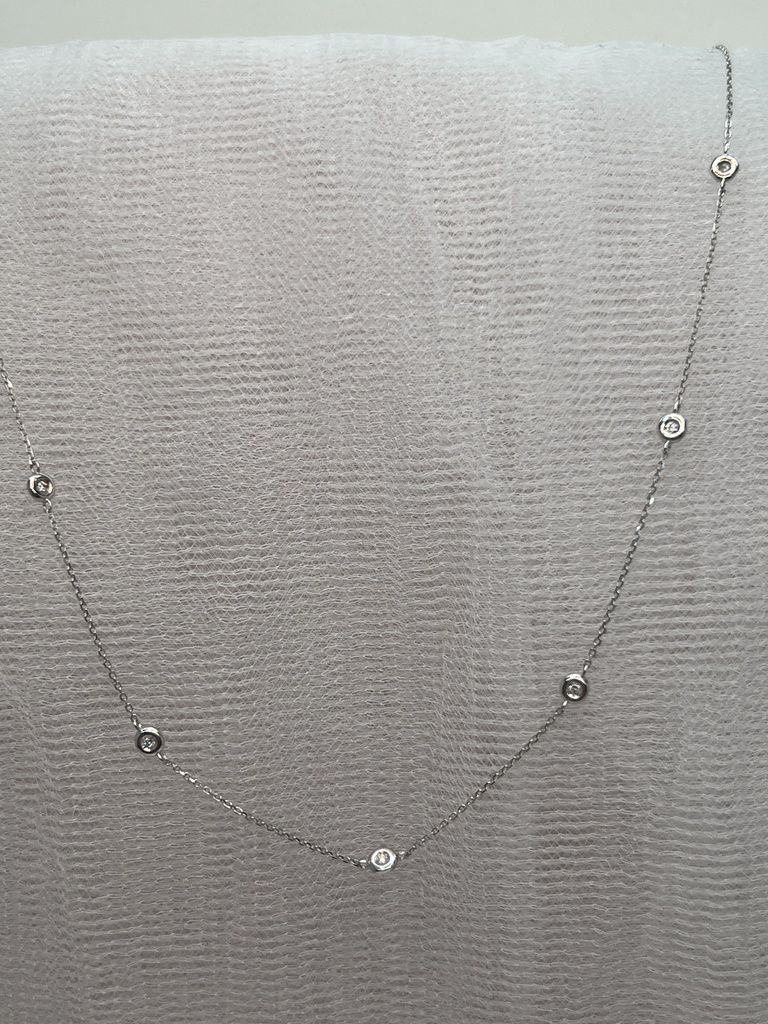 Collar oro