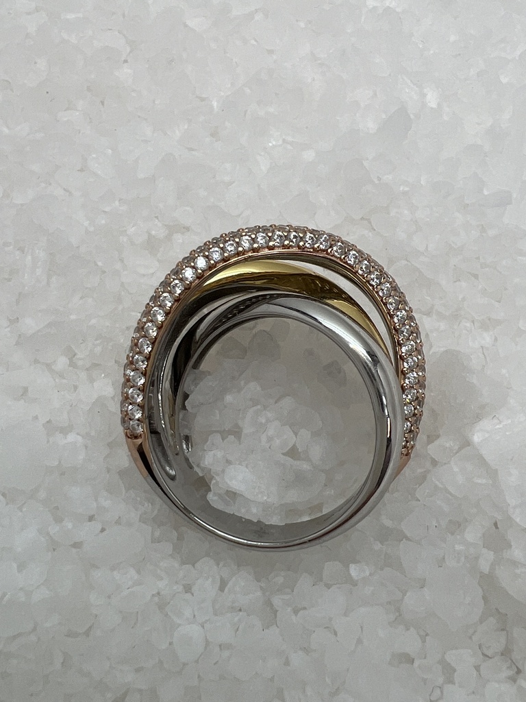 Anillo de plata