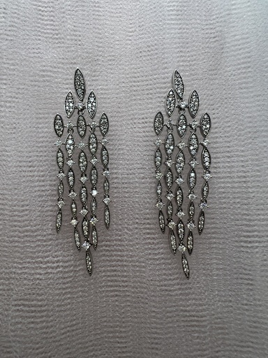 [136A0400 SALV] Pendientes de plata